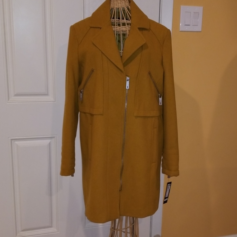 KENNETH COLE  NEW YORK MUSTARD COLOR LONG COAT